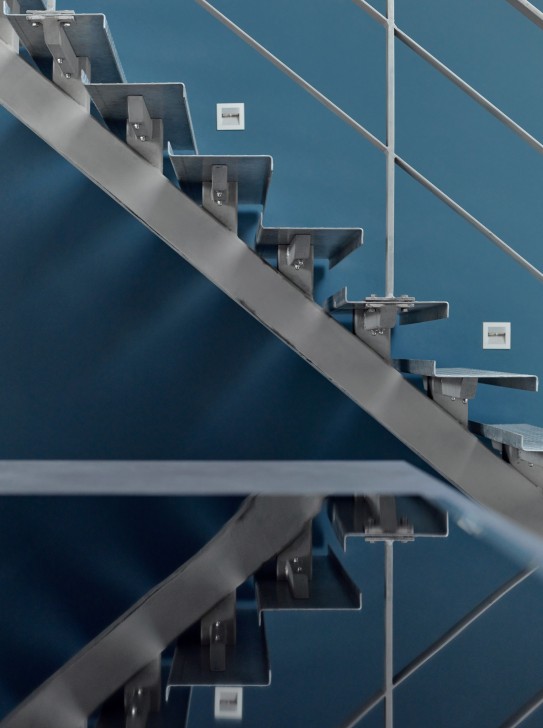 Treppe aus Metall in einem Loft der Architekten Frankfurt